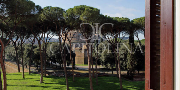PIAZZA CAVOUR 27