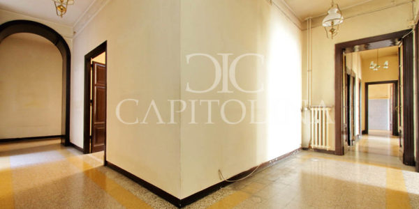 PIAZZA CAVOUR 54