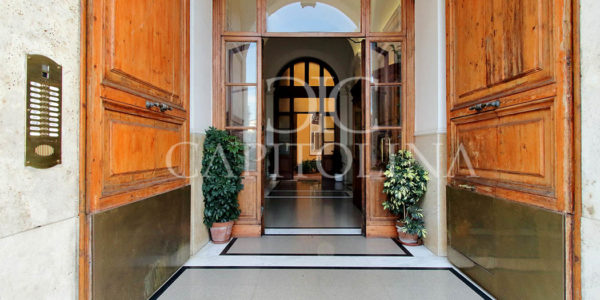 PIAZZA CAVOUR 74